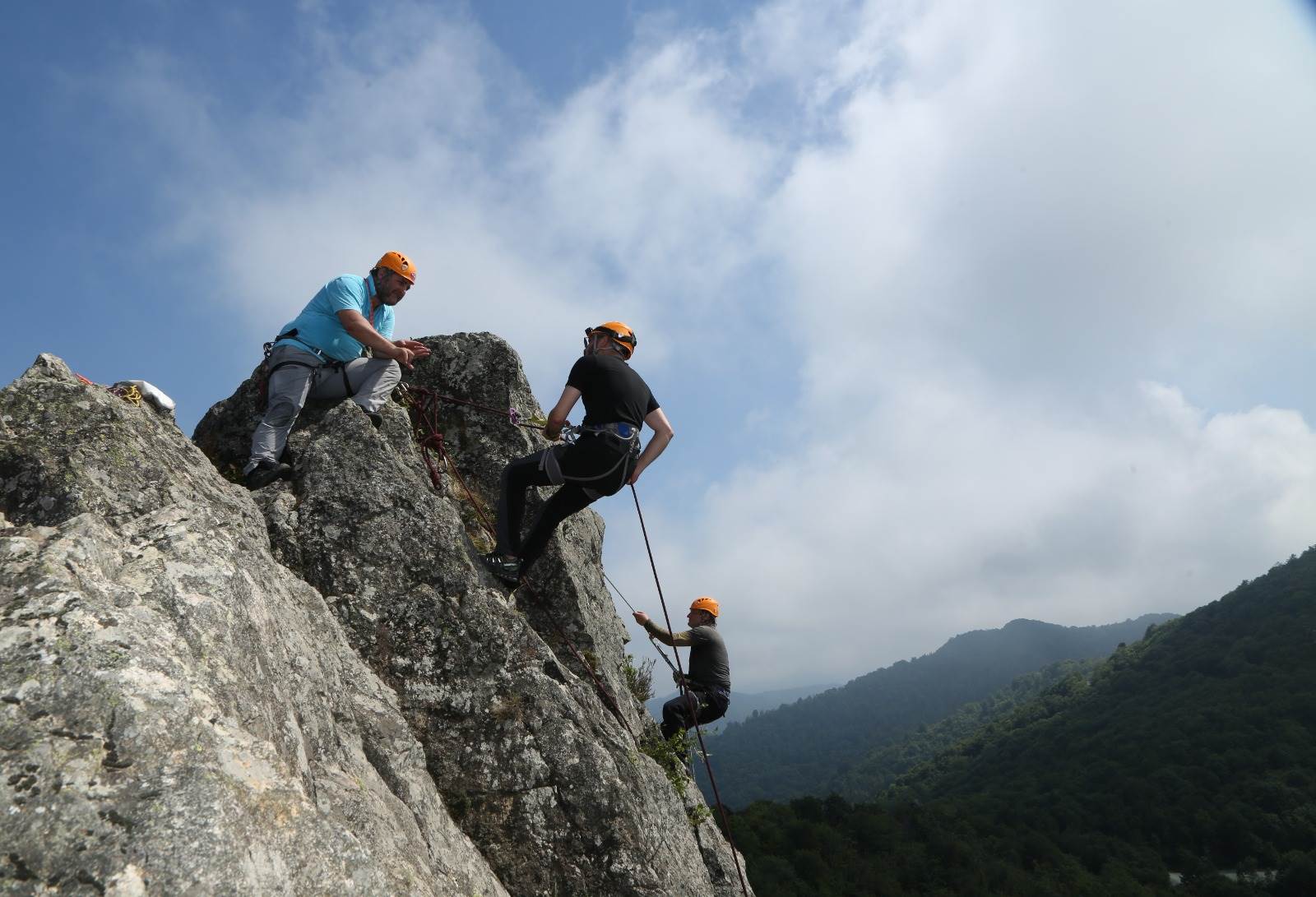 YOROZ DAĞ SPORUNA AÇILIYOR
